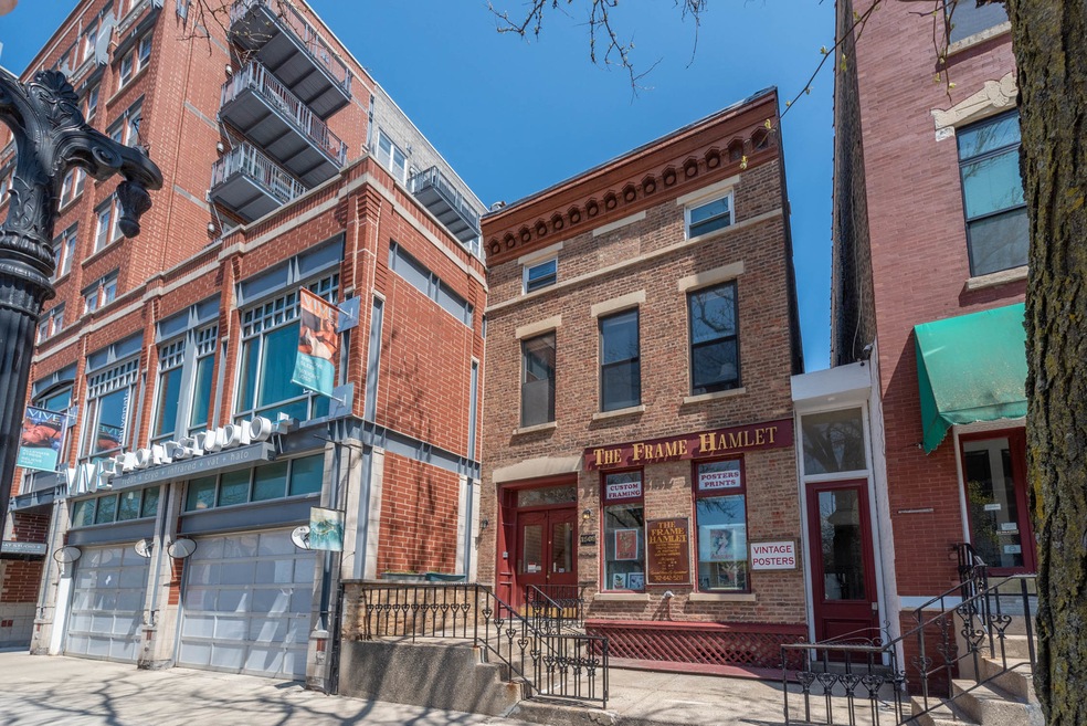 1509 N Wells St unit 2, Chicago, IL 60610 - photo 1