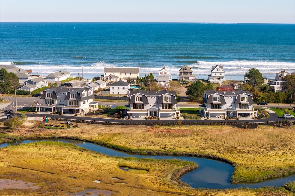 For Sale $2,595,000 • Co-Listing Agent