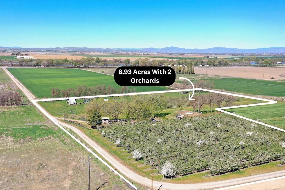 For Sale $425,000 • Co-Listing Agent