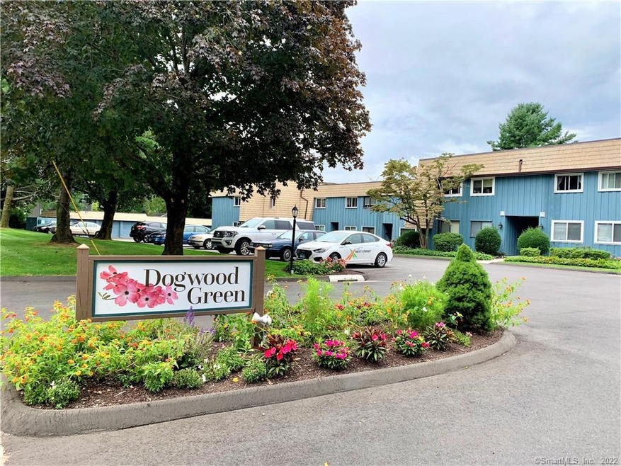 1422 Melville Ave unit 1422, Fairfield, CT 06825 - photo 1