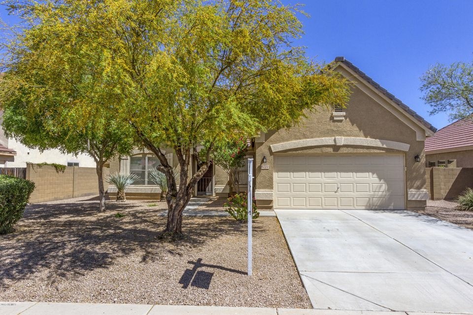 6721 S Danielson Way