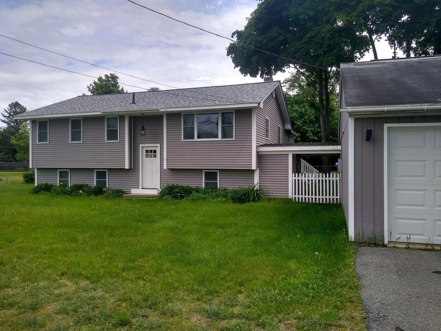 33 James St, Charlestown, NH 03603 - photo 1