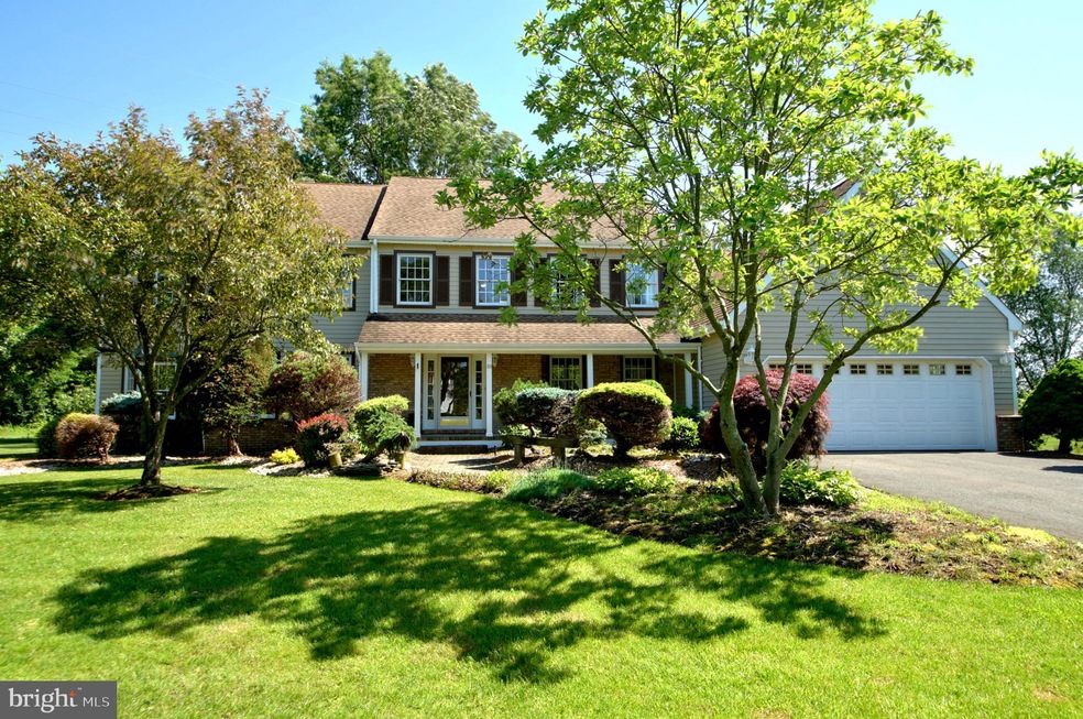 18 Banff Dr, Princeton Junction, NJ 08550 - photo 1