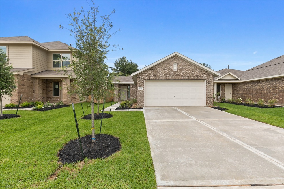 17822 Grove Hill Dr, Hockley, TX 77447 - photo 1