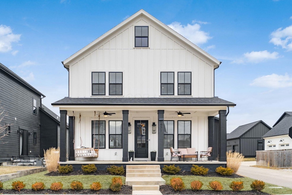 Sold $900,000 • Co-Listing Agent