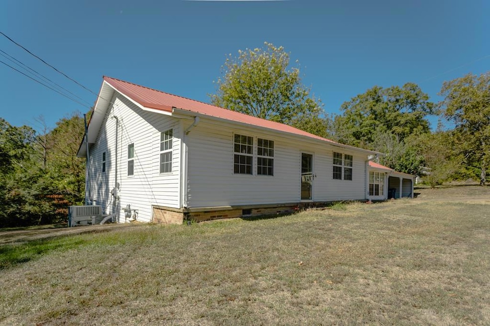 For Sale $179,900 • Co-Listing Agent