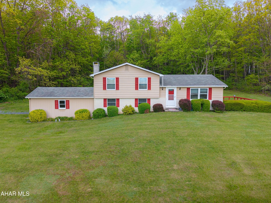 388 Ellis Rd, Schellsburg, PA 15559 - photo 1