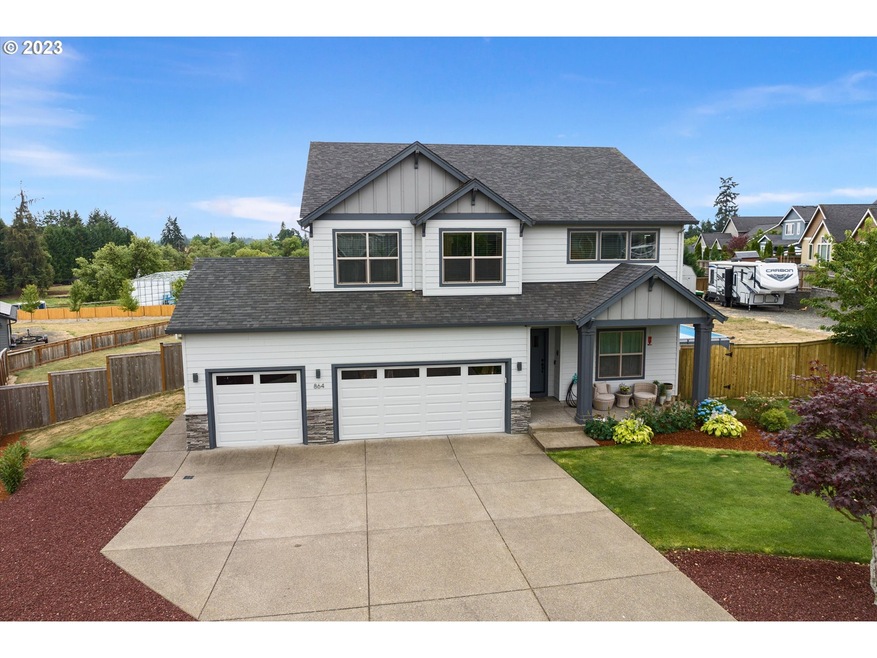 864 E Mckinley St, Carlton, OR 97111 - photo 1