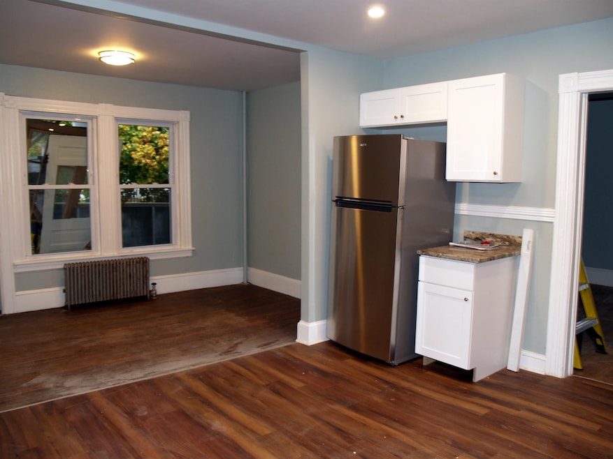 740 Harvard St unit 1, Manchester, NH 03103 - photo 1