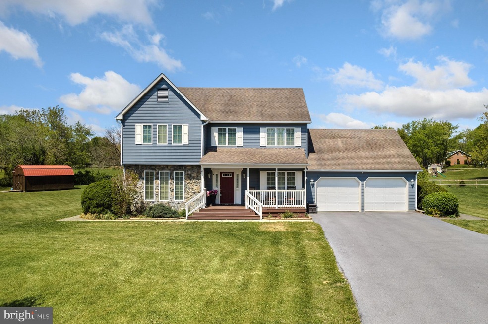 31 Fieldstone Dr, Bunker Hill, WV 25413 - photo 1