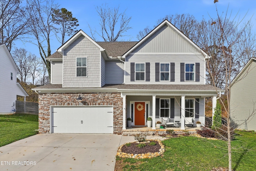 Coming Soon $575,000