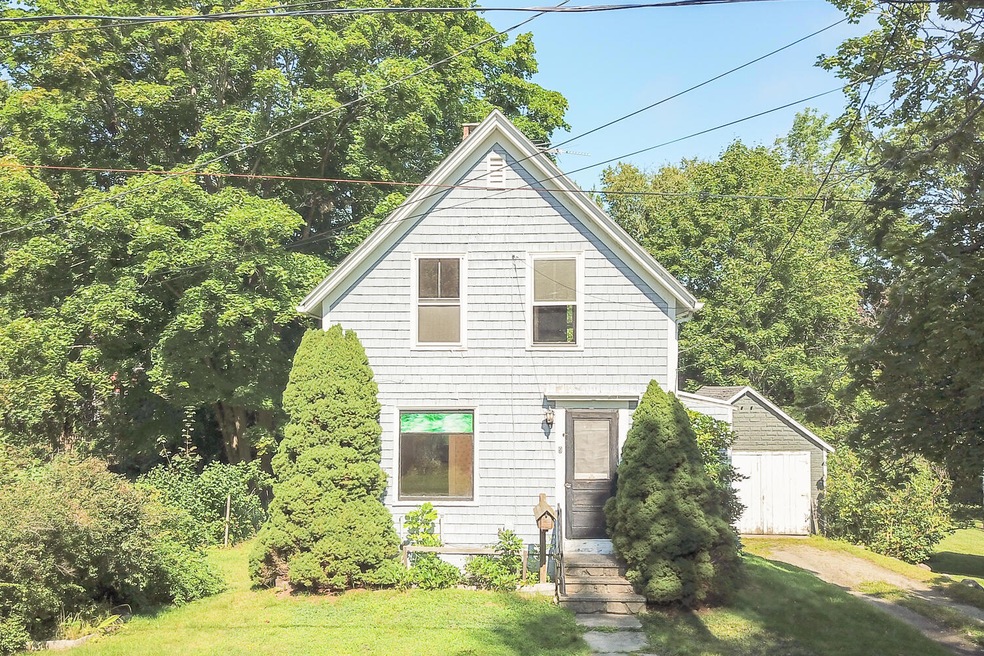 9 Spruce St, Camden, ME 04843 - photo 1