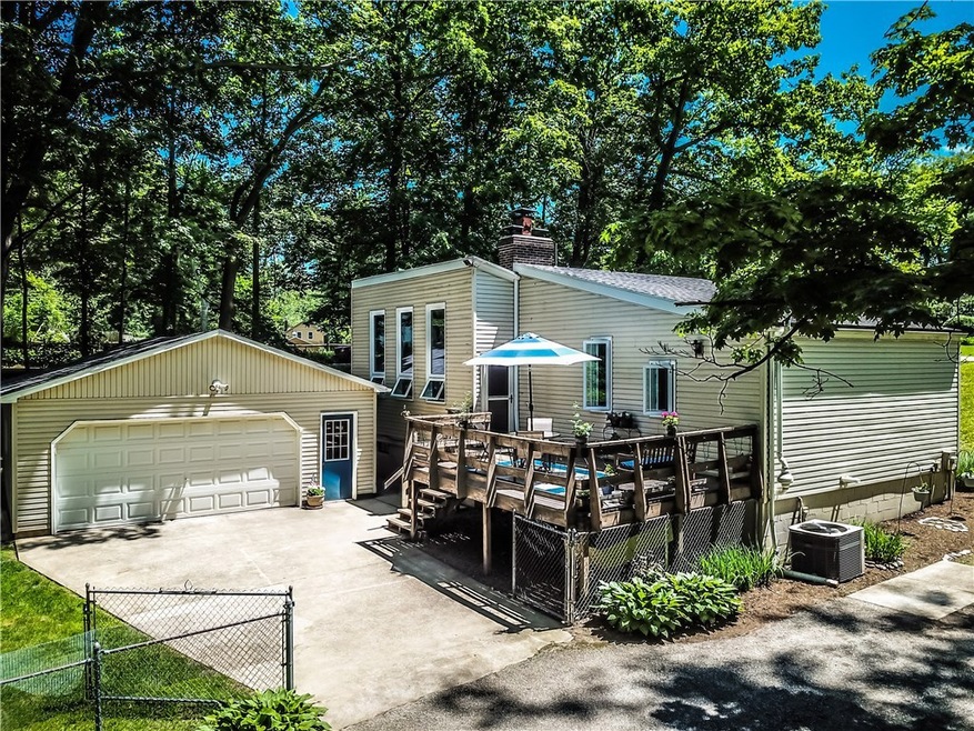 3430 Pond View Dr, Erie, PA 16506 - photo 1