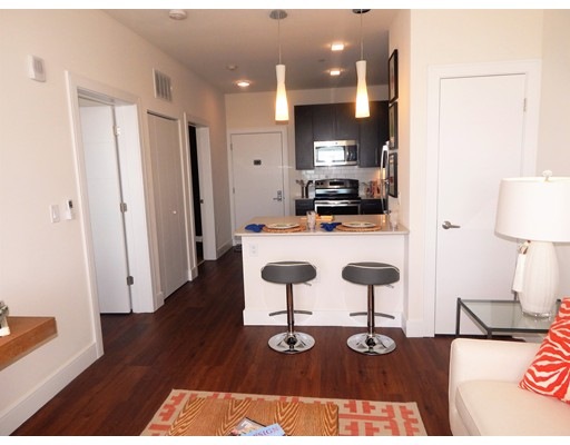 660 Ocean Ave unit 102, Revere, MA 02151 - photo 1