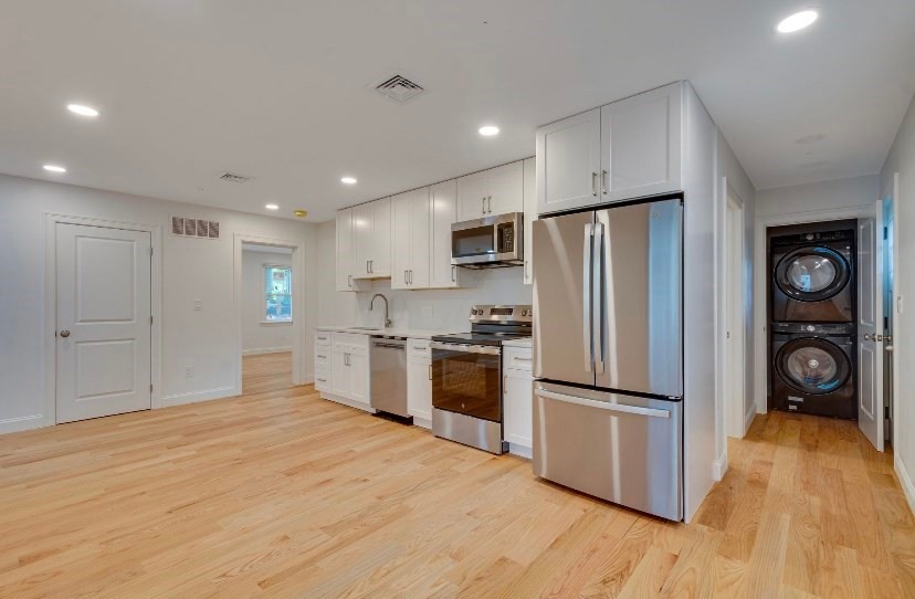 173 River St unit 1, Cambridge, MA 02139 - photo 1