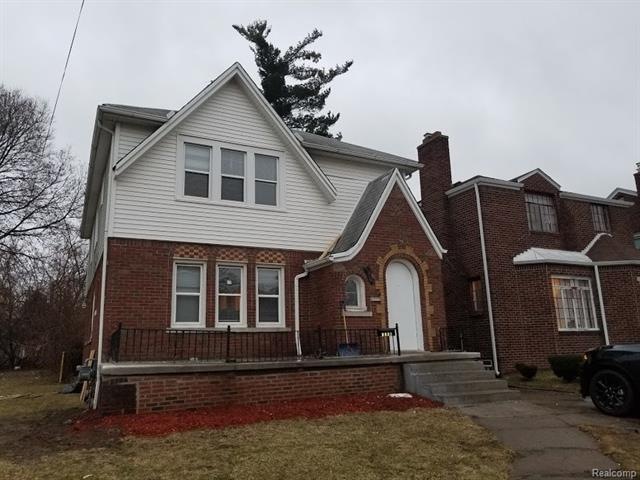 8560 Wisconsin front.jpg