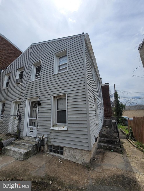 310 E Airy St, Norristown, PA 19401 - photo 1