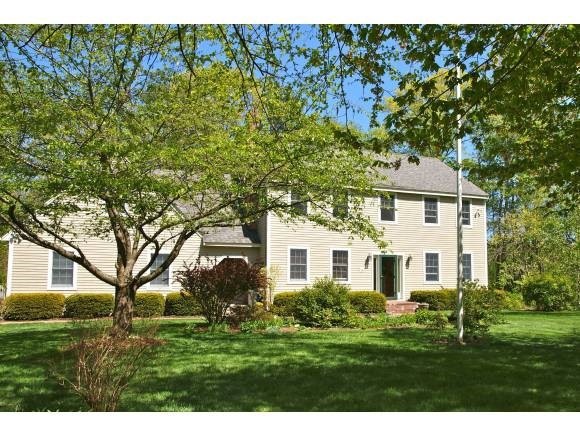 14 Apple Way, Stratham, NH 03885 - photo 1