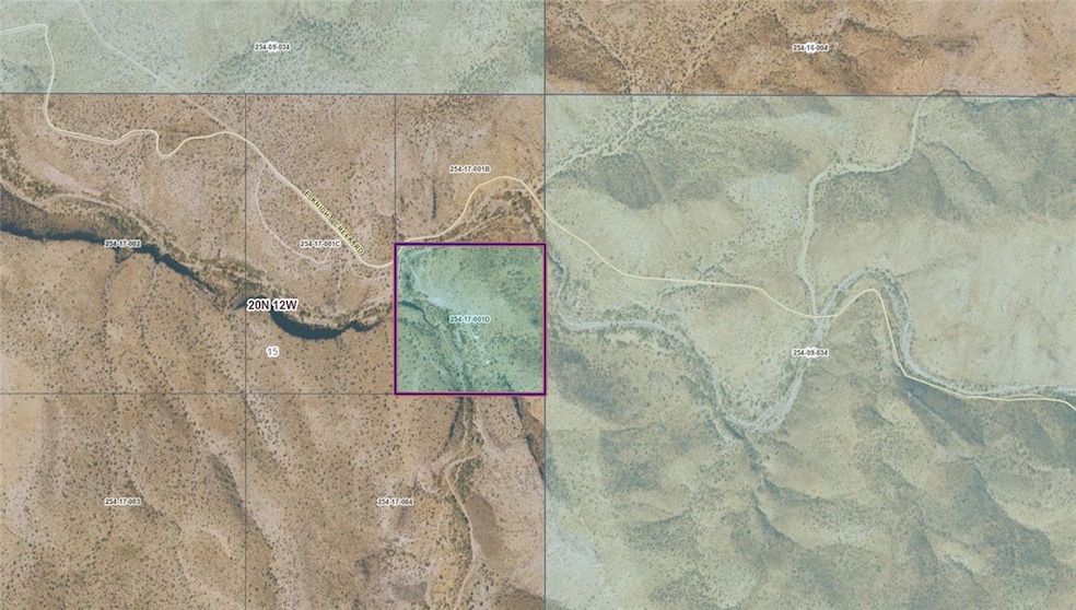 Map / location featuring property parcel outlined