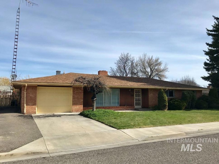 608 W 21st St, Burley, ID 83318 - photo 1