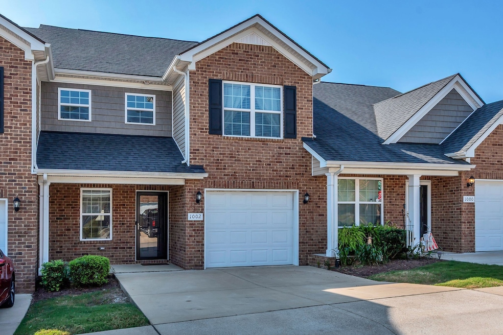 1002 Muna Ct, Spring Hill, TN 37174 - photo 1