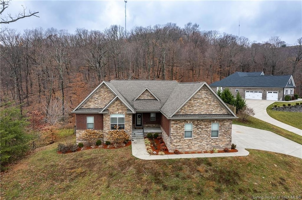 4506 Loriann Blvd, New Albany, IN 47150 - photo 1