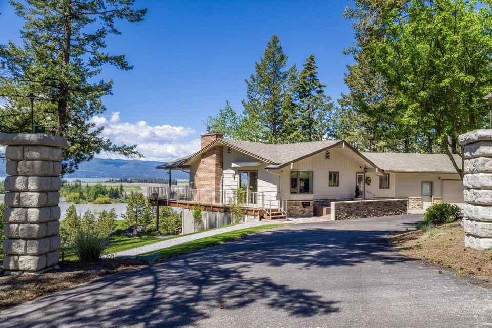200 Pine Needle Lane