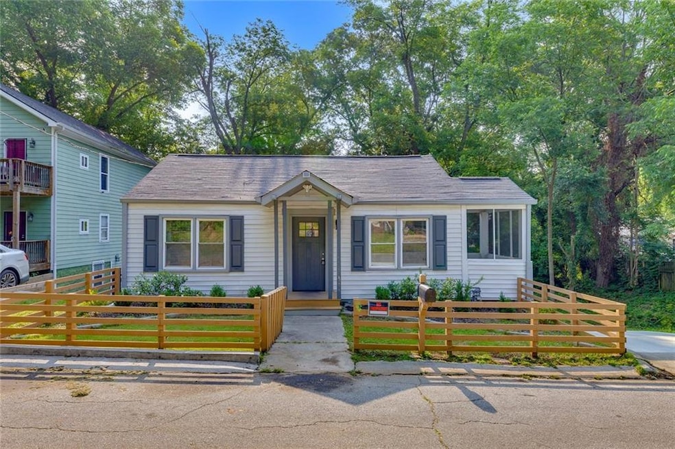 845 Oak St NW, Atlanta, GA 30318 - photo 1