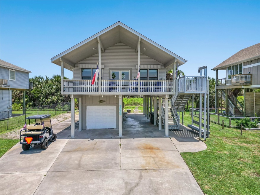3923 Laguna Dr, Galveston, TX 77554 - photo 1