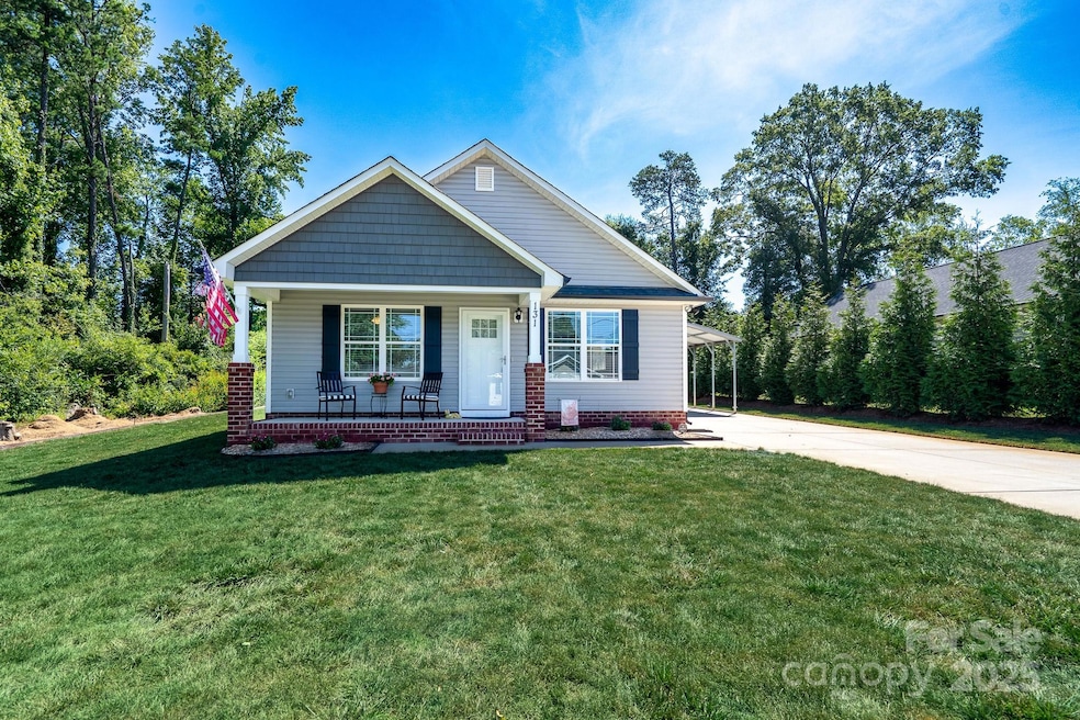 Sold $299,000 • Co-Listing Agent
