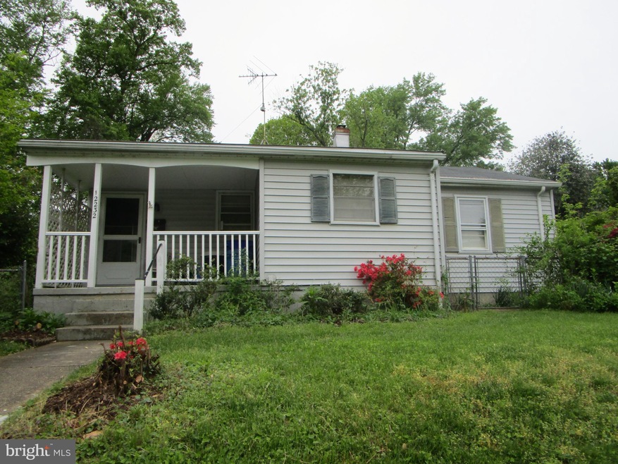 12232 Valleywood Dr, Silver Spring, MD 20902 - photo 1