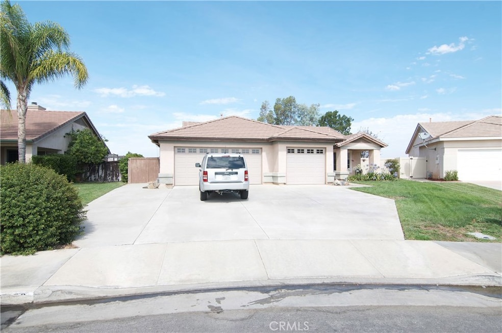 31262 Jan Steen Ct, Winchester, CA 92596 - photo 1