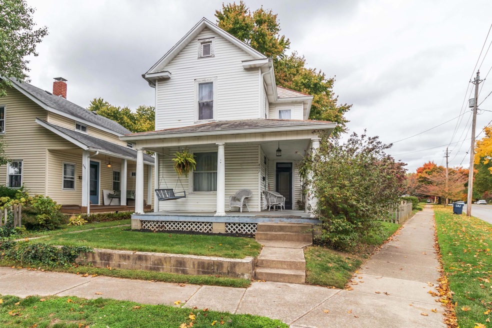 897 E Mulberry St, Lancaster, OH 43130 - photo 1