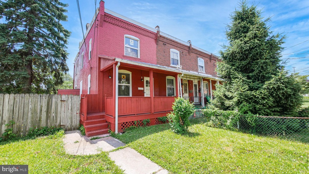 629 N Cannon Ave, Lansdale, PA 19446 - photo 1