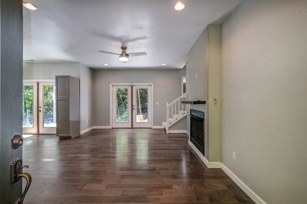 Sold $299,800