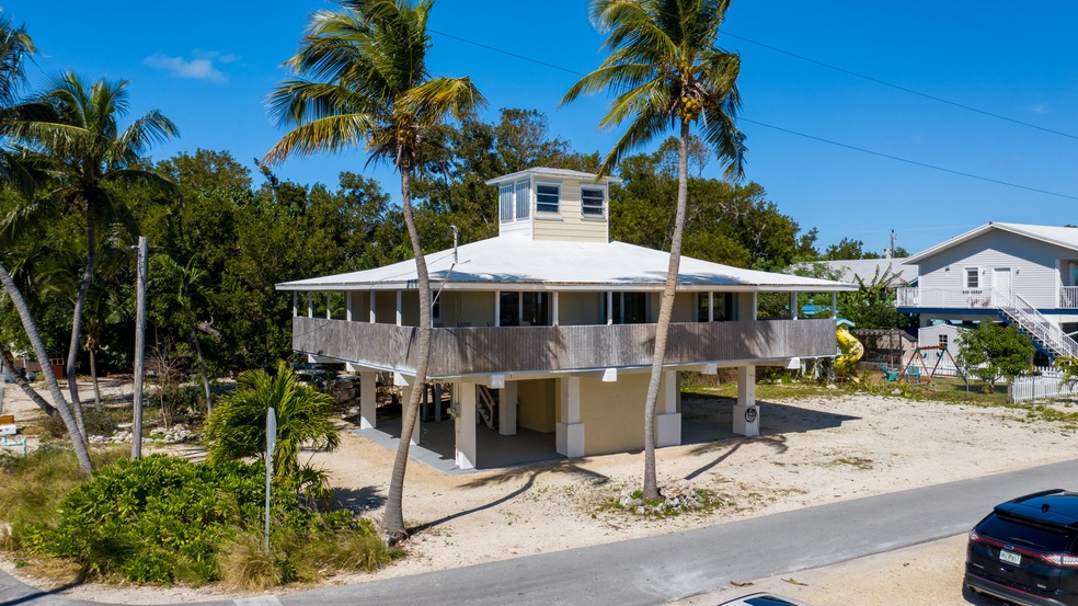911 Lobster Lane