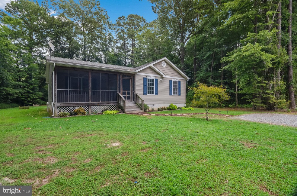 262 Rolando Dr, Colonial Beach, VA 22443 - photo 1