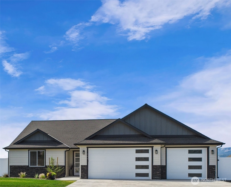 Pending $687,900