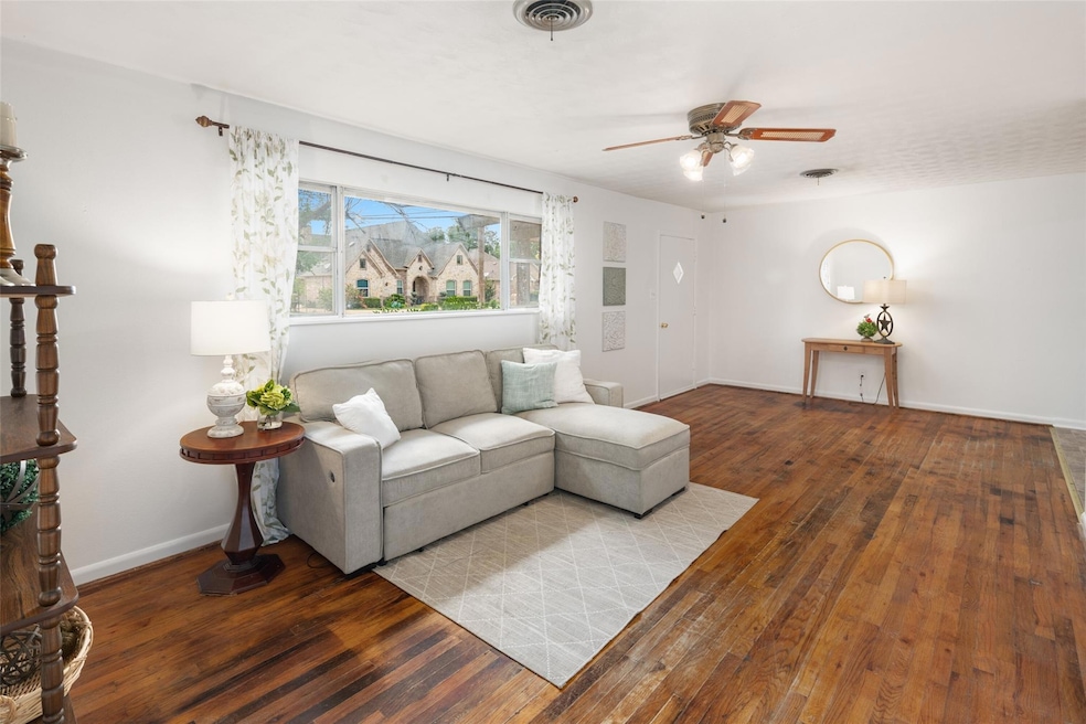 522 S Arizona Dr, Celina, TX 75009 - photo 1