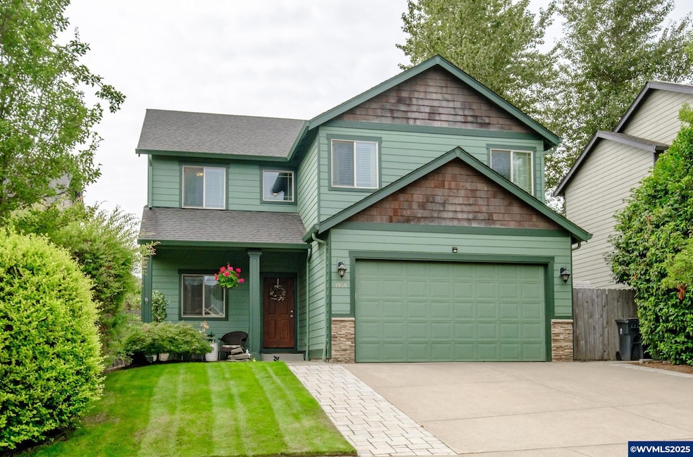 Sold $526,500 • Co-Listing Agent