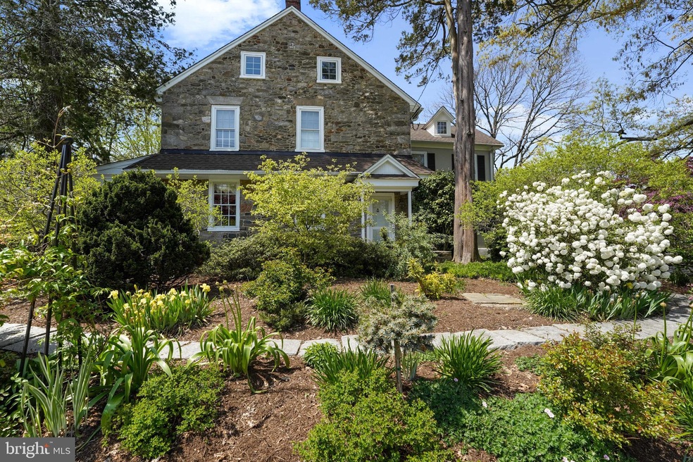 303 Copples Ln, Wallingford, PA 19086 - photo 1