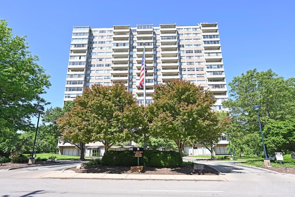 For Sale $230,000 • Co-Listing Agent