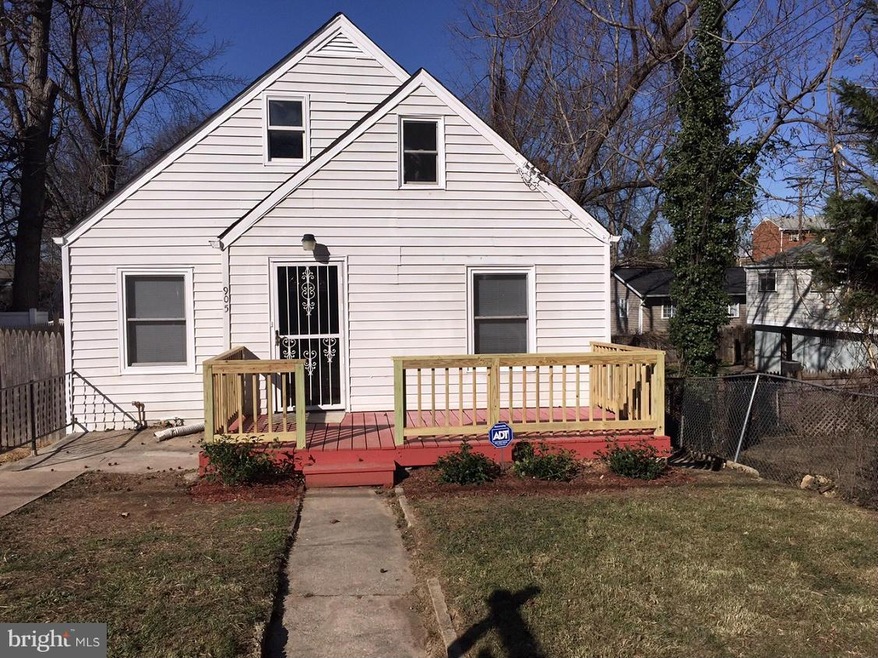 905 Balboa Ave, Capitol Heights, MD 20743 - photo 1