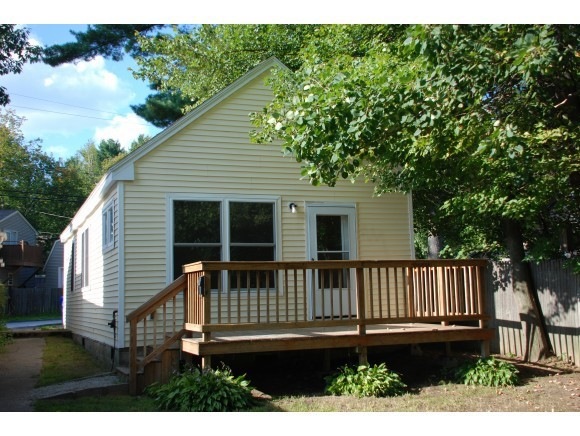 108 W Shore Ave, Manchester, NH 03109 - photo 1