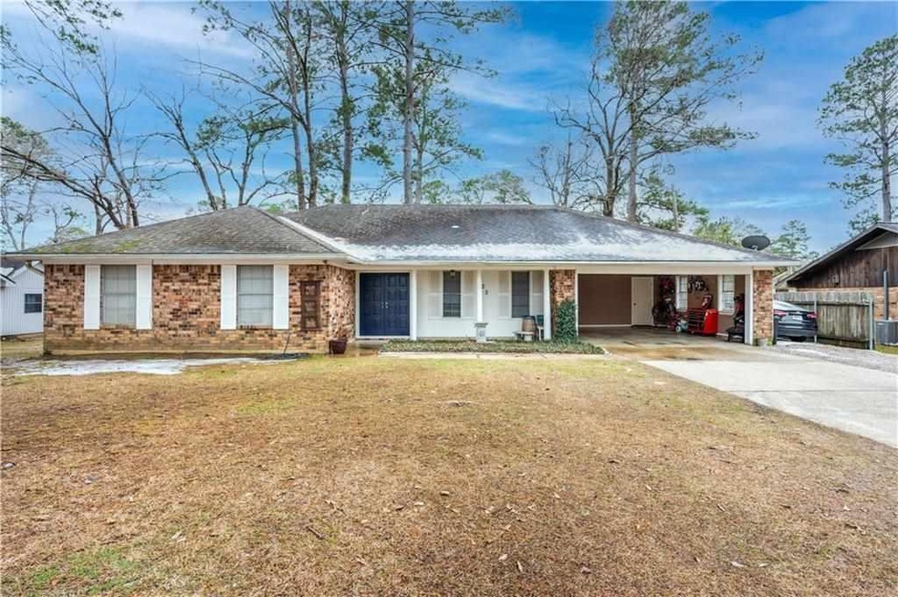 125 Spring Creek Dr, Pineville, LA 71360 - photo 1