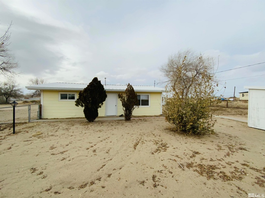 1277 Briggs Ln, Fallon, NV 89406 - photo 1