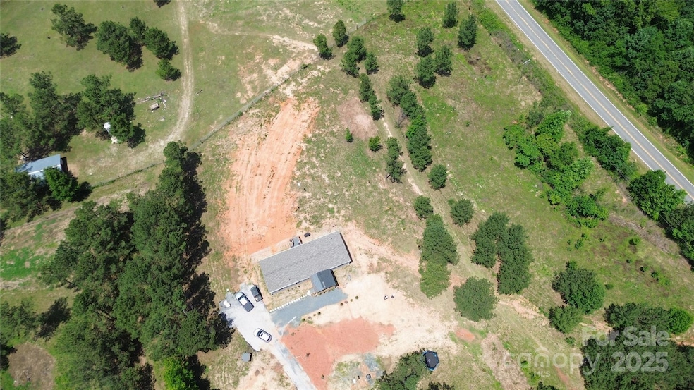 1808 Aiken Creek Rd, Blackstock, SC 29014 - photo 1