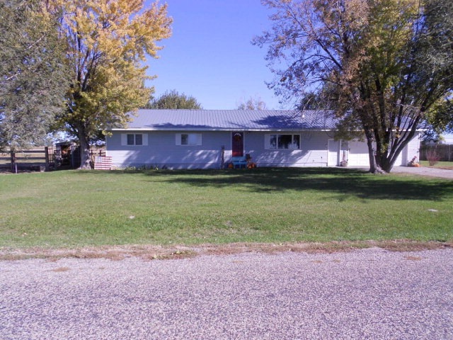 55 N 950 W, Blackfoot, ID 83221 - photo 1