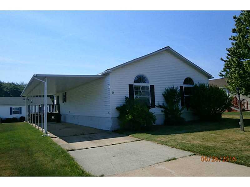 71 Robin Dr, Tiverton, RI 02878 - photo 1