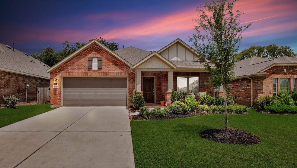 19214 Red Cascade Ct, Tomball, TX 77377 - photo 1